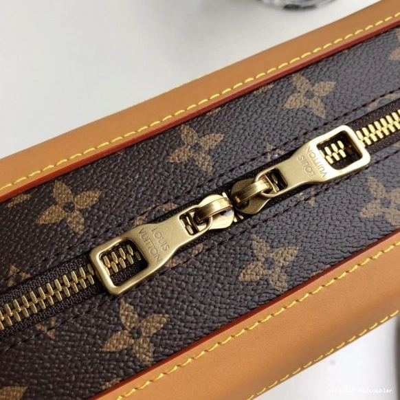 Official oldcobbler VUITTON LOUIS BOX 0811